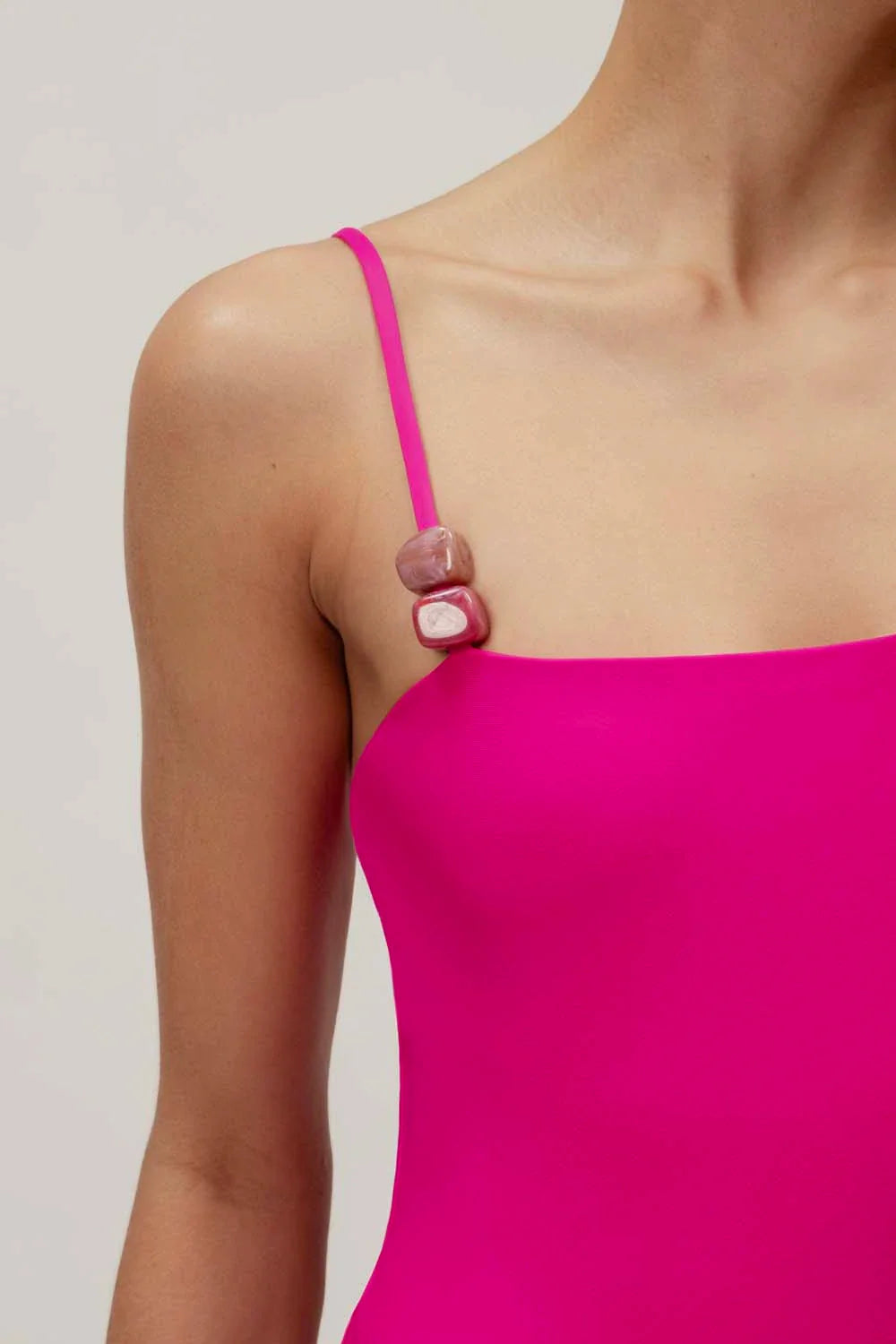 Lola One Piece